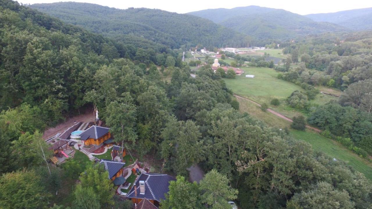 Hotel Etno Kutak Milojevic Paraćin Esterno foto